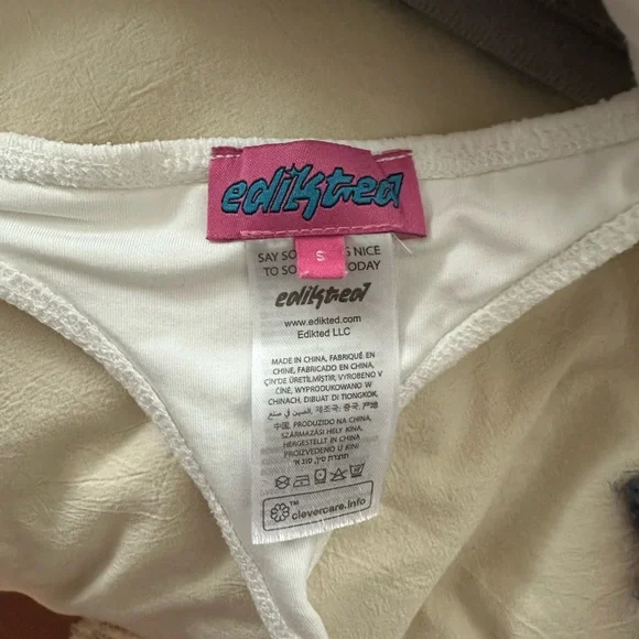 EDIKTED White Lace Bodysuit - Picture 2 of 2